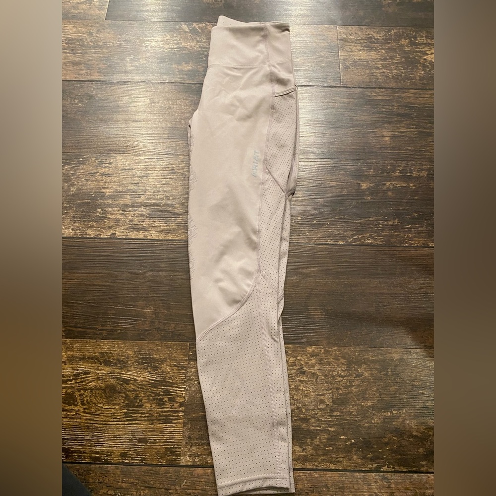Ariat NWT Size Medium Women’s Eos HG Tight